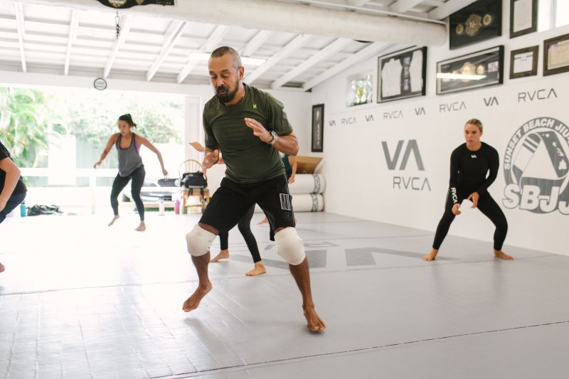 Gerry leading a Ginastica Natural class